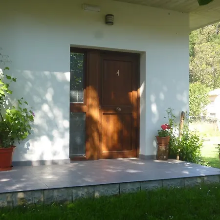 Jardines De Lallosa فندق